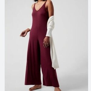 NWT! 🍷 Athleta Nighttime Bliss Sleep V-Neck Romper, Burgundy, Size L